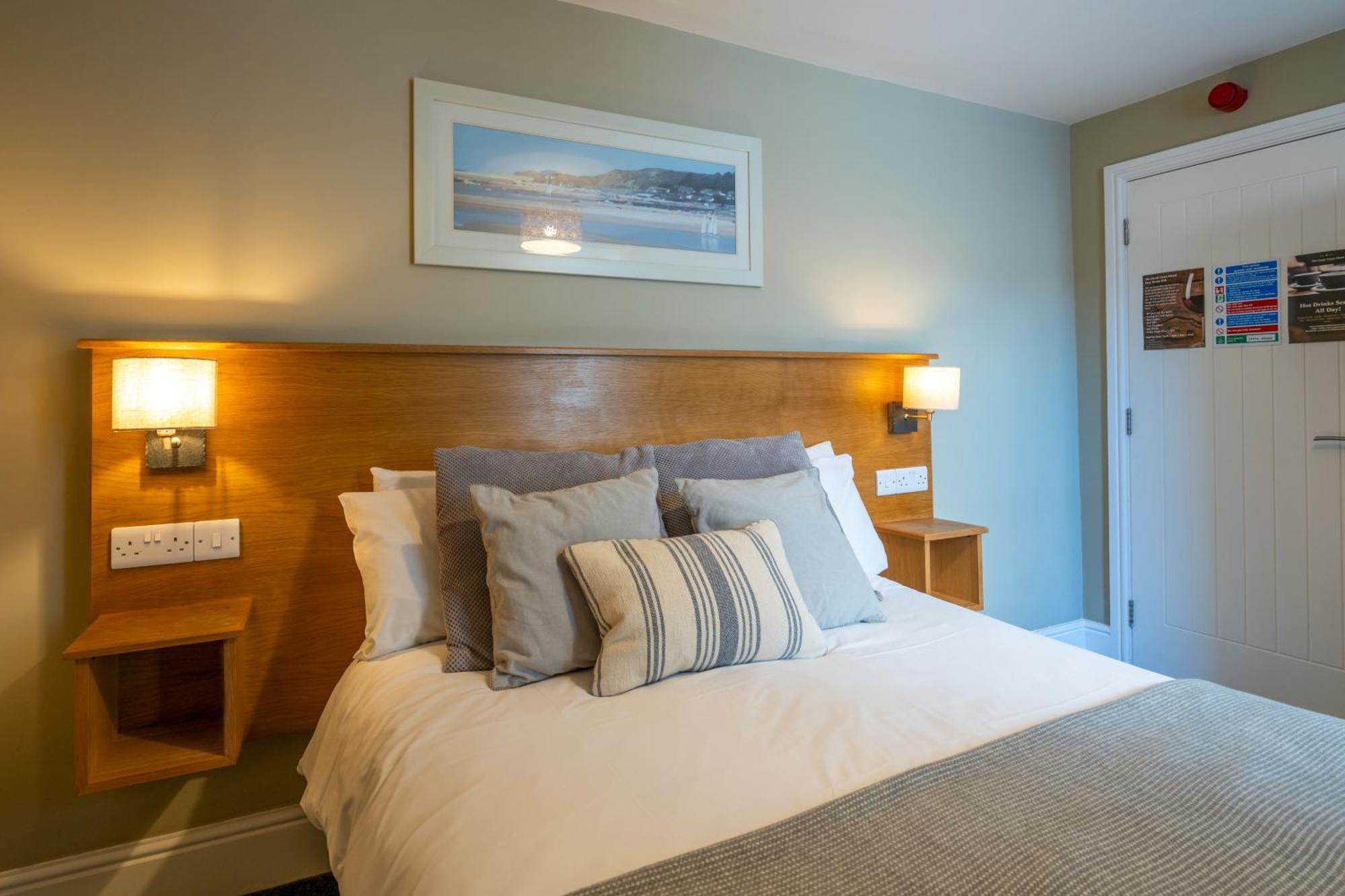 Castle Court Hotel Beaumaris Luaran gambar
