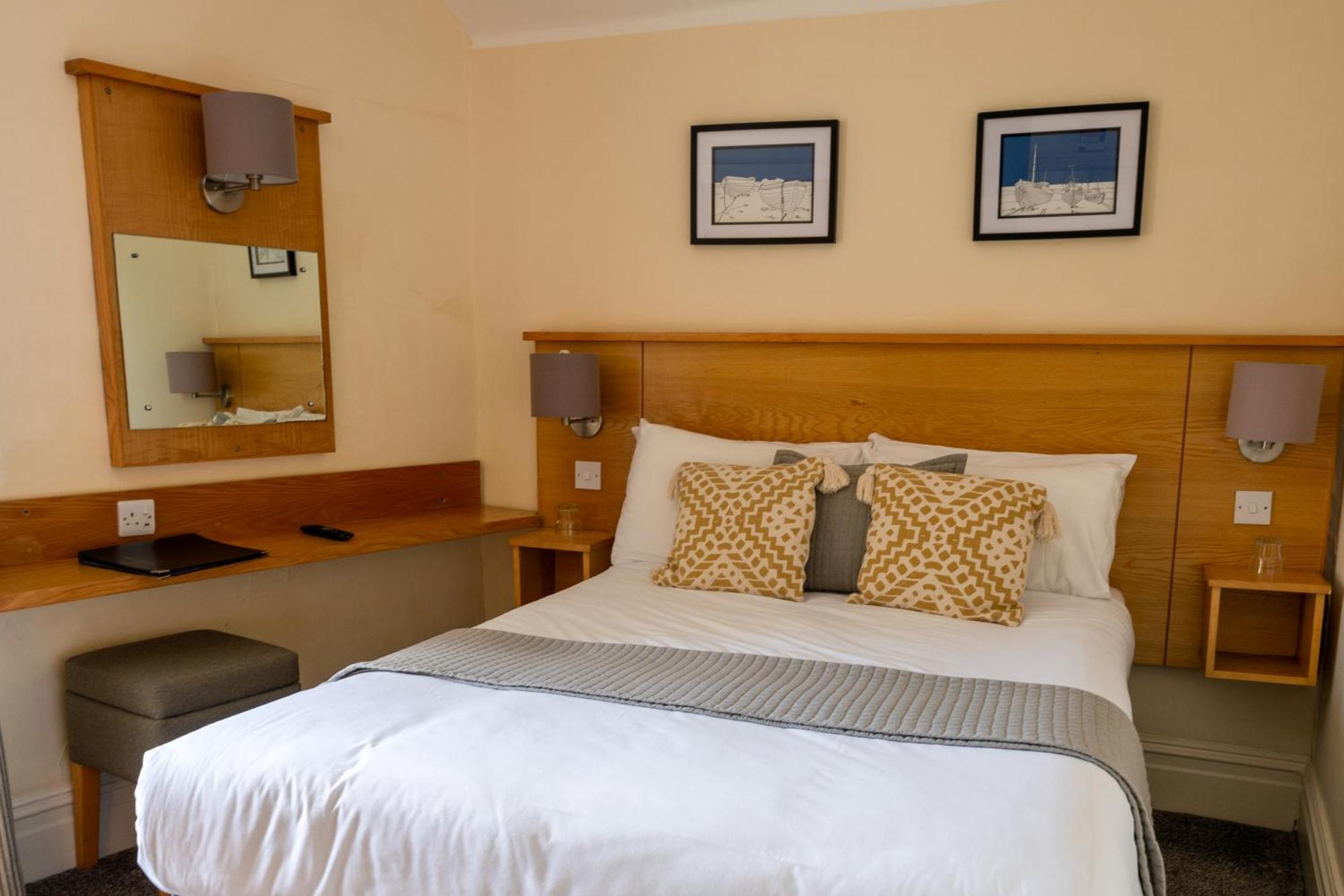 Castle Court Hotel Beaumaris Luaran gambar
