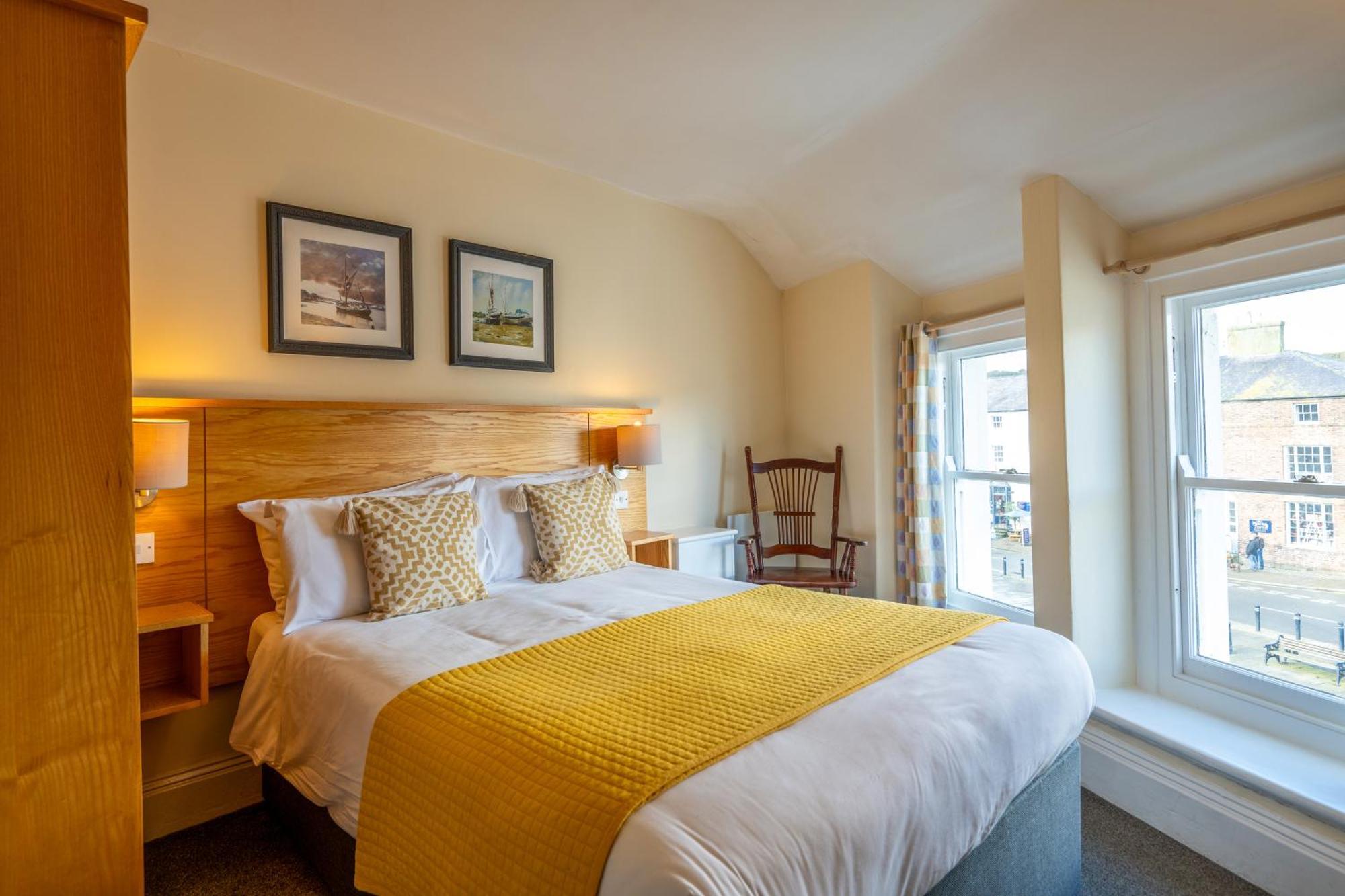Castle Court Hotel Beaumaris Luaran gambar